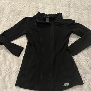 The North Face Women's Black long zip sweatshirt Medium